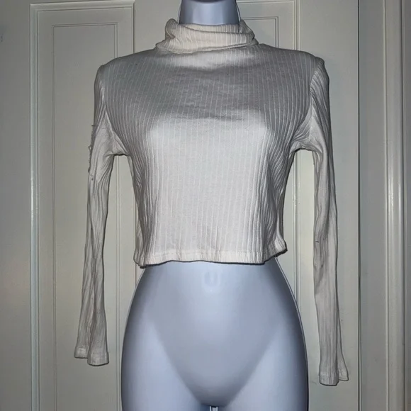 Black Ribbed Turtleneck Top - Picture 2 of 2